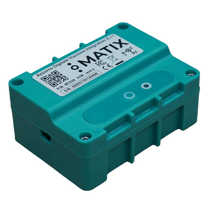 绿色的 MATIX Box 物联网资产监控设备外观。